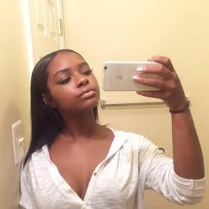 Meet your Posher, Liyah